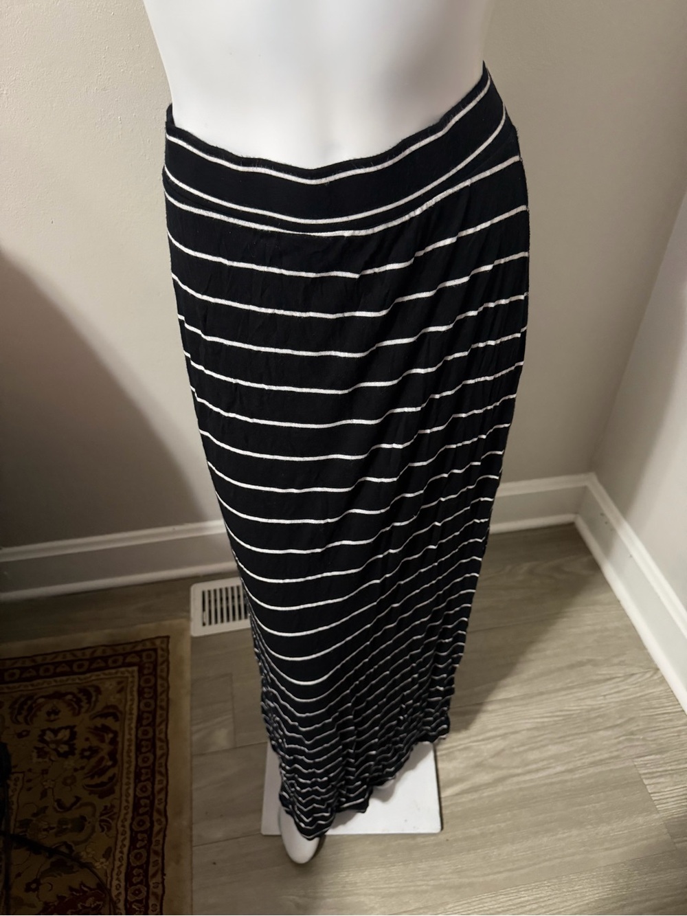Old Navy Black and White Striped Maxi Skirt